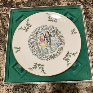 Royal Doulton Christmas Plate with Holly Design